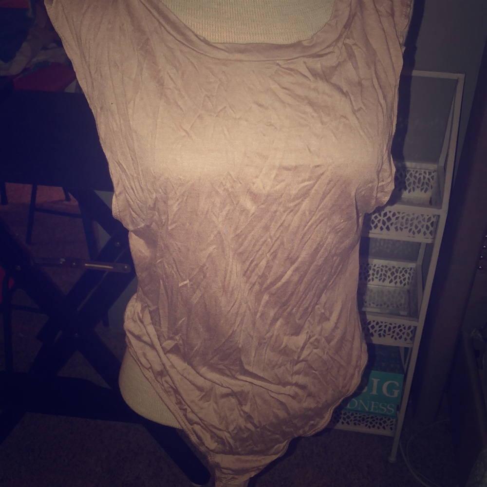 No sleeve onesie